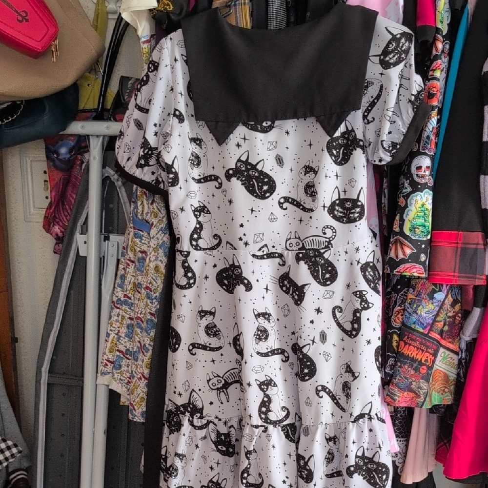 Black and White Cat Print Dress - Picture 5 of 5